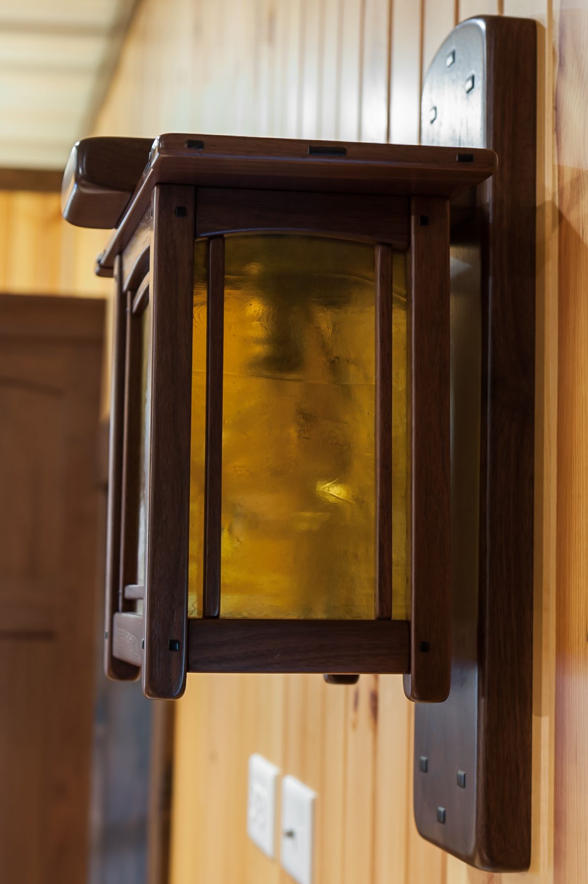 20180427_PrairieWoodworks_AmbuehlKitchen_Interiors-35