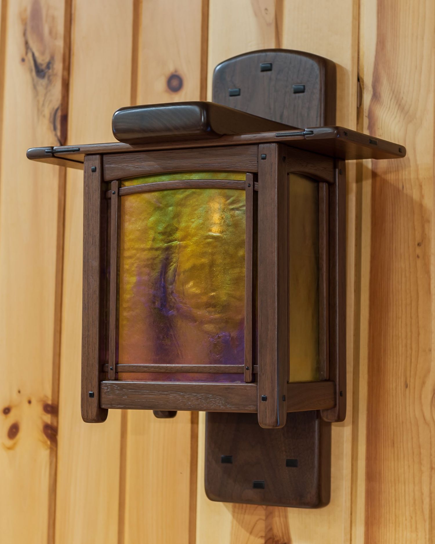 20180427_PrairieWoodworks_AmbuehlKitchen_Interiors-36