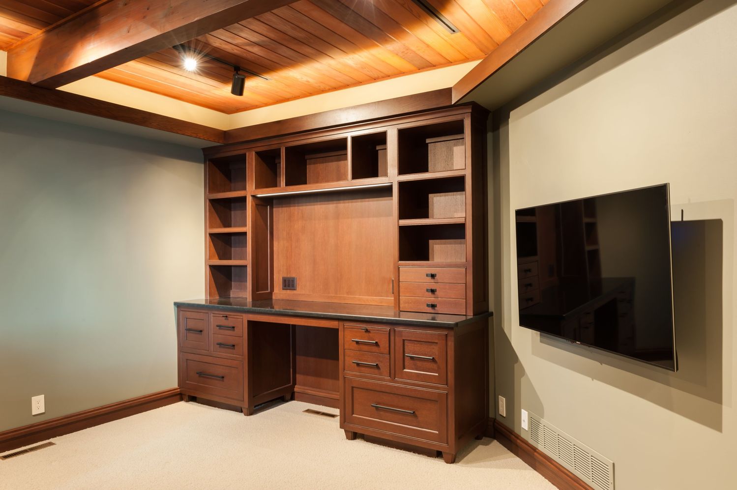 20181210_PrairieWoodworks_FranciosRemodel_LakeBloomington-1