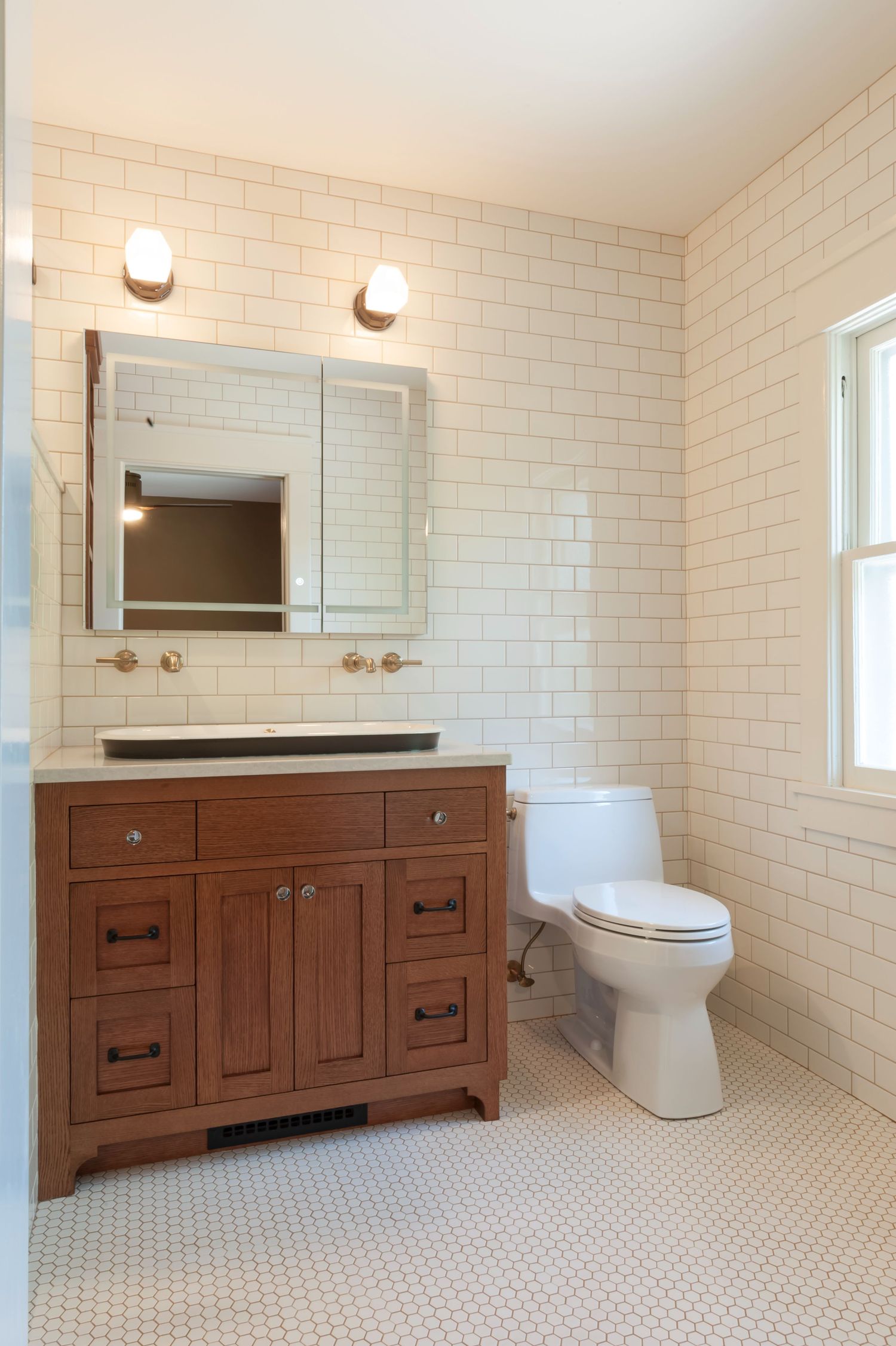 20210622_LandmarkCR_AmbuehlBathrooms-18