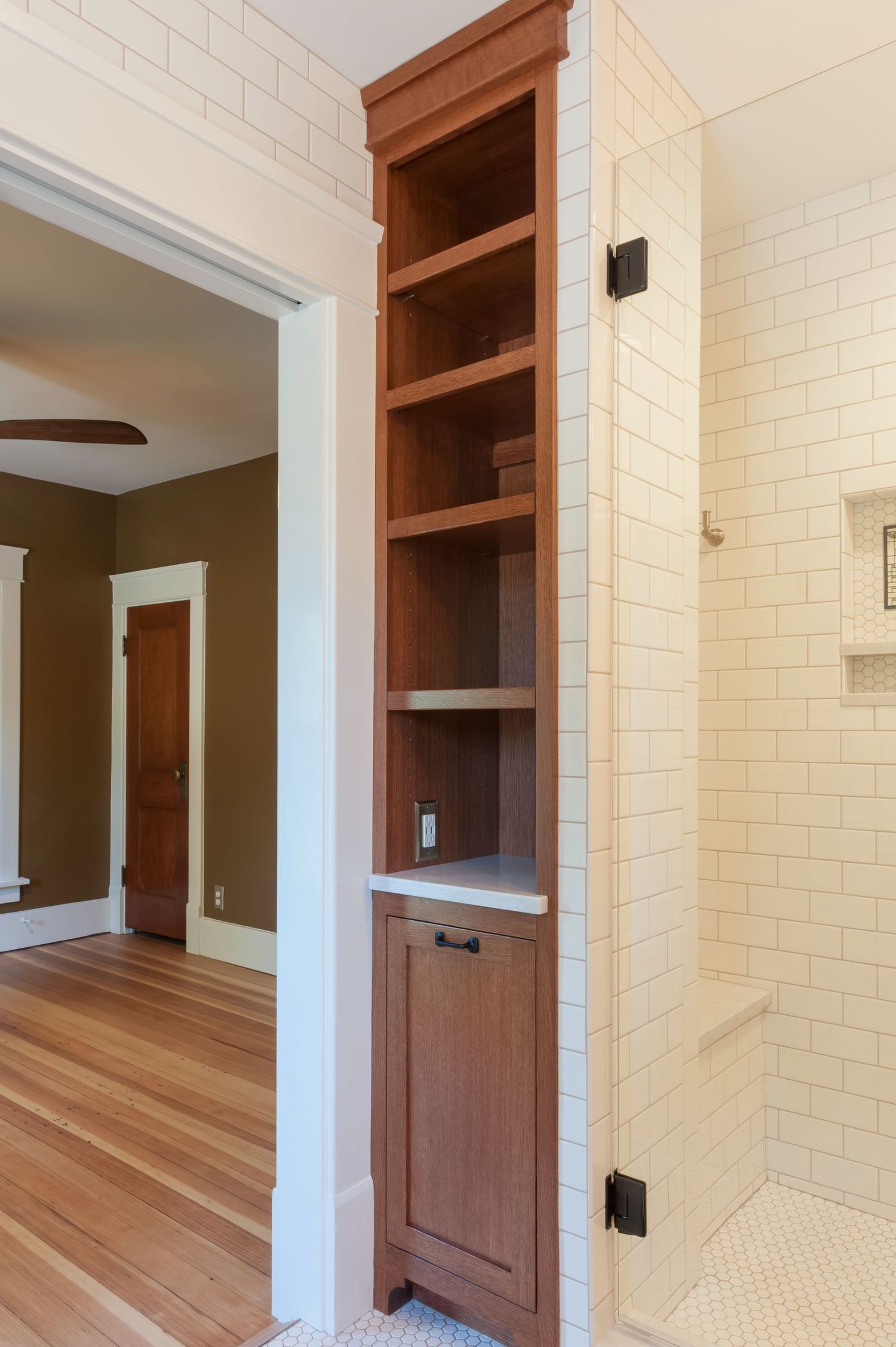 20210622_LandmarkCR_AmbuehlBathrooms-23
