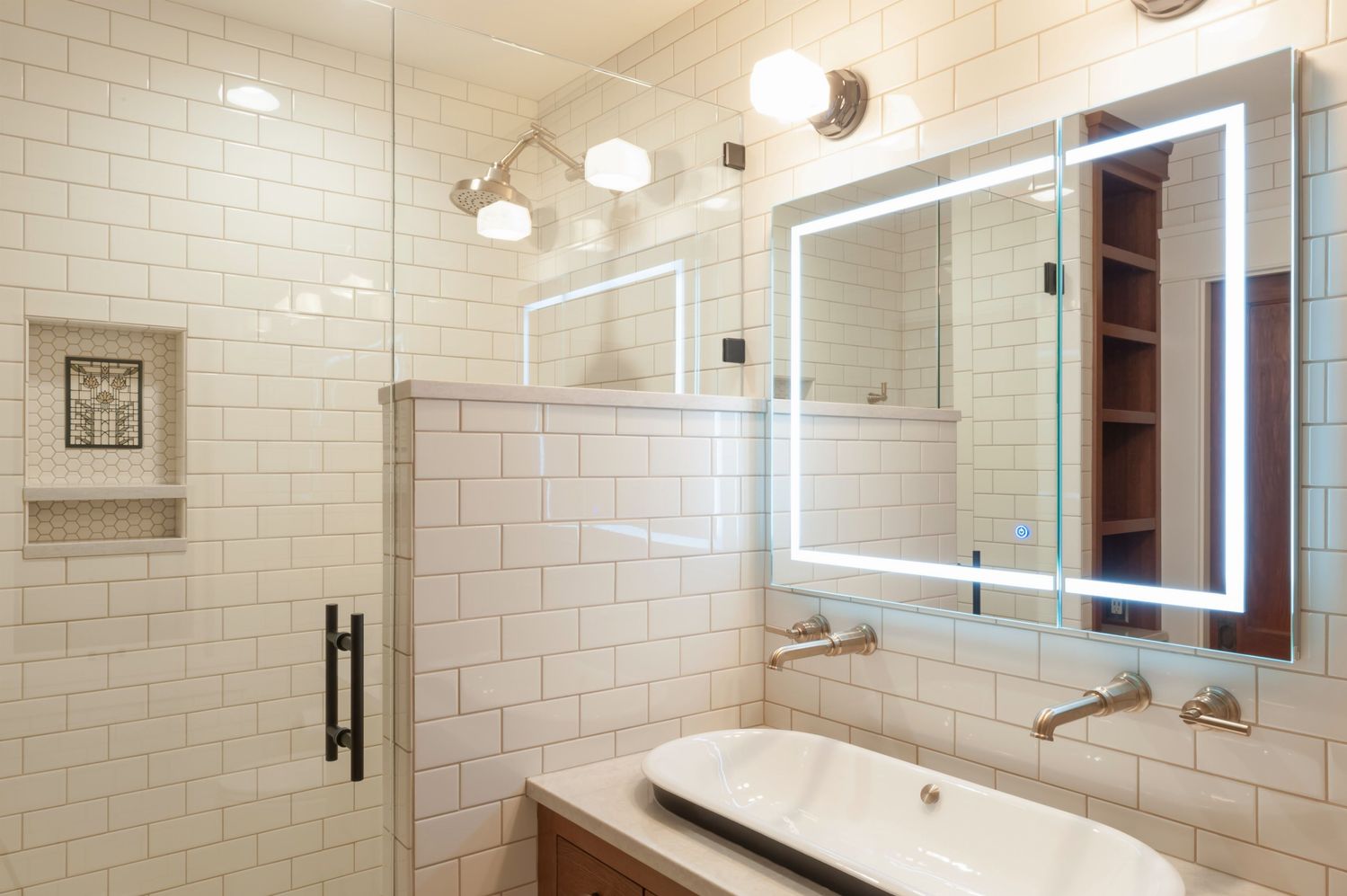 20210622_LandmarkCR_AmbuehlBathrooms-34