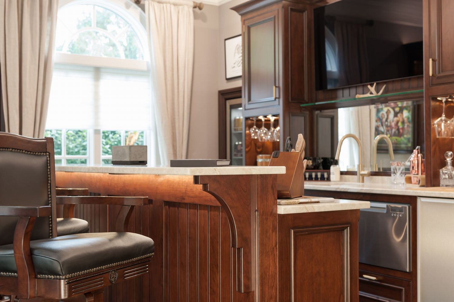 20240729_PrairieWoodworks_ArmstrongBar-5
