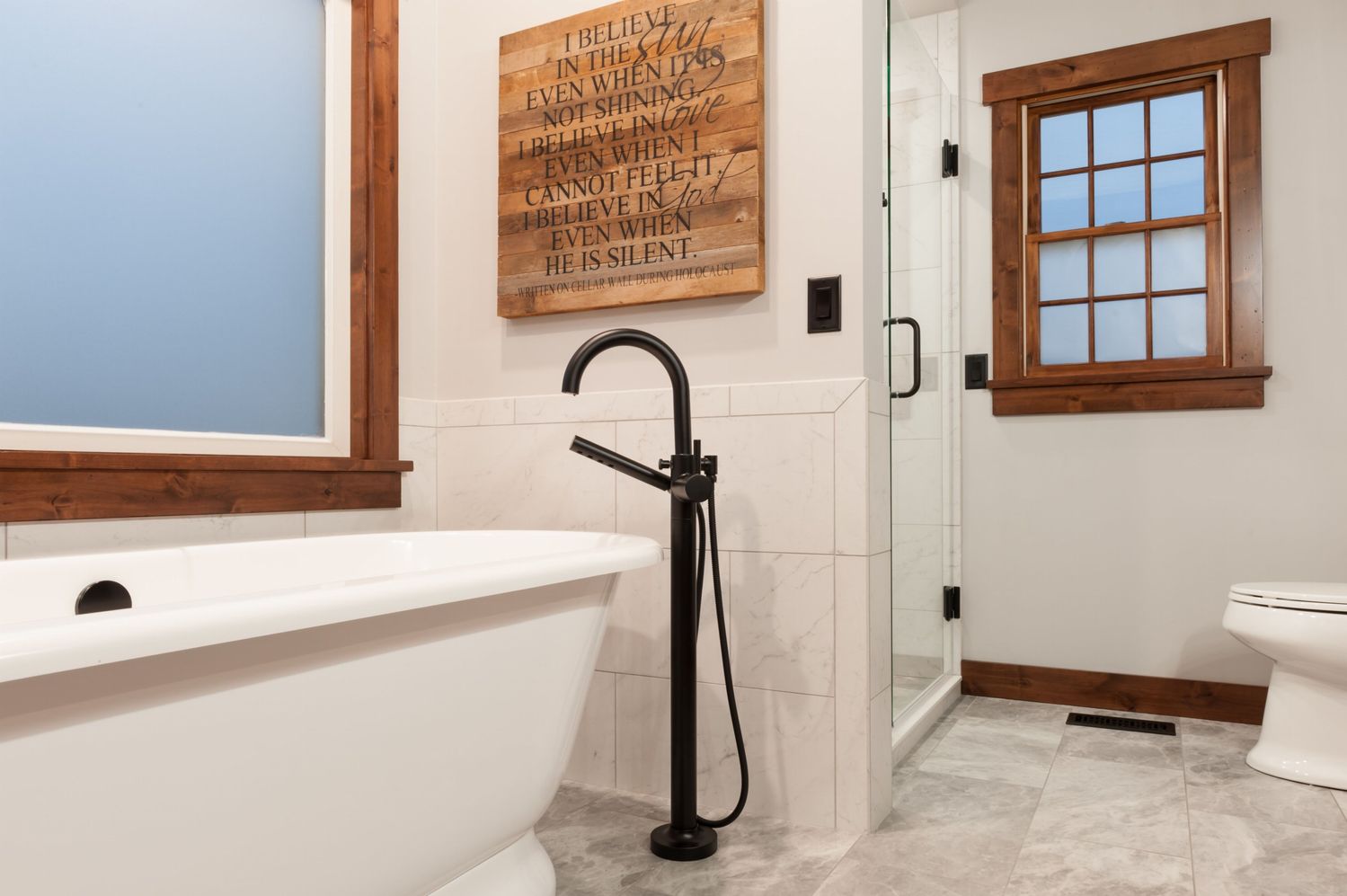 20230128_PrairieWoodworks_DietschBathroom-9