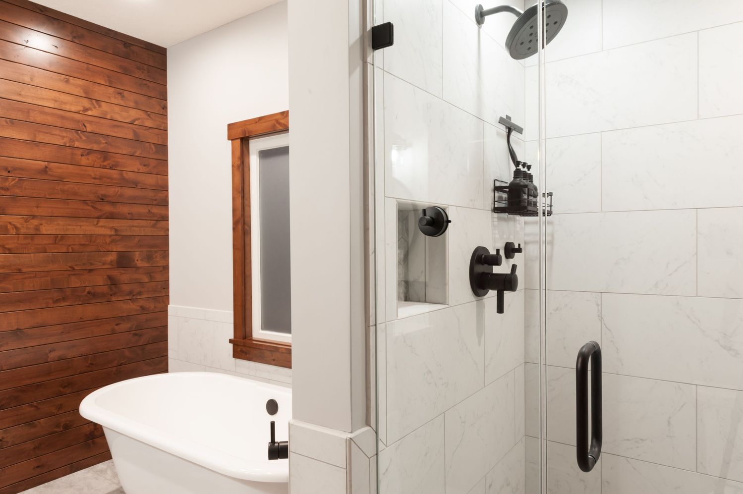 20230128_PrairieWoodworks_DietschBathroom-20