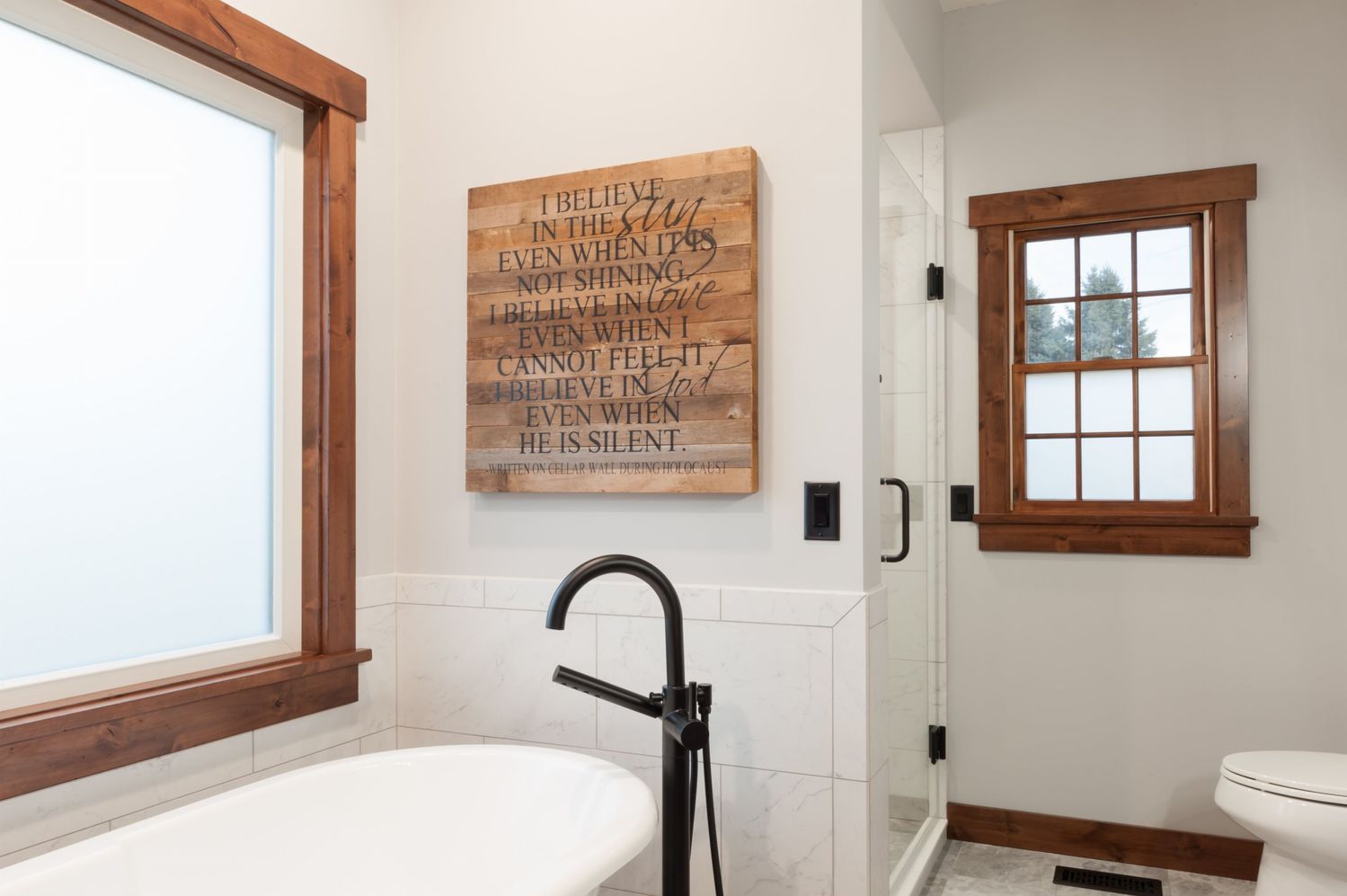 20230128_PrairieWoodworks_DietschBathroom-3